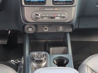 2026 Ford Maverick Lobo Standard
