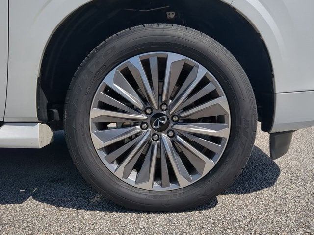 2025 INFINITI QX80 SENSORY