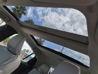 2023 Toyota Prius XLE