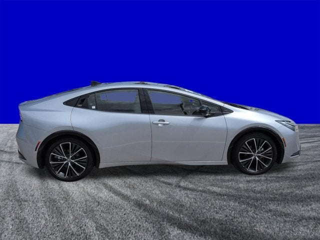 2023 Toyota Prius XLE