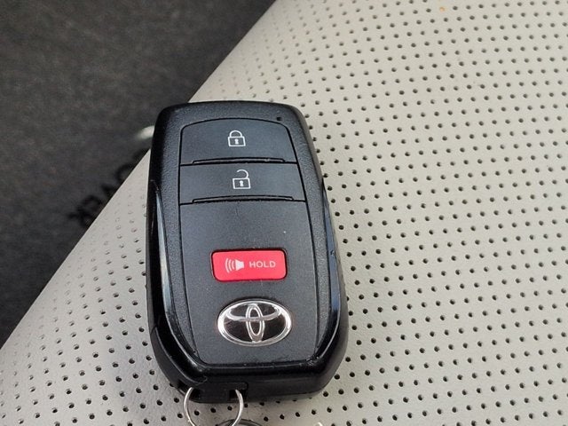 2023 Toyota Prius XLE