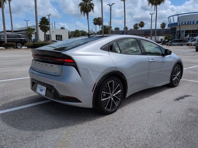 2023 Toyota Prius XLE