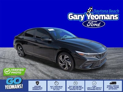 2025 Hyundai Elantra SEL Sport