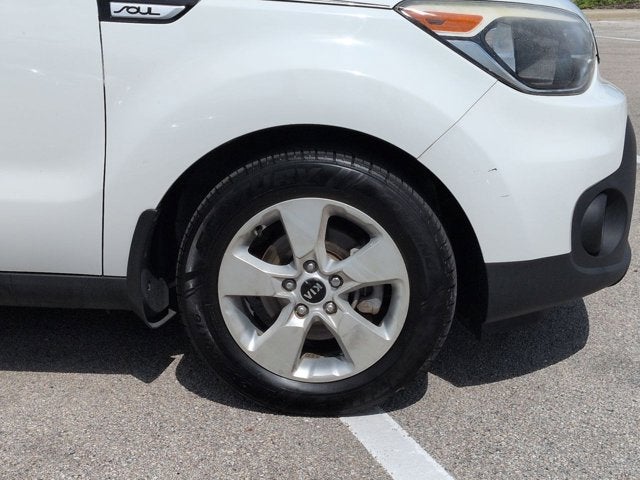 2017 Kia Soul Base