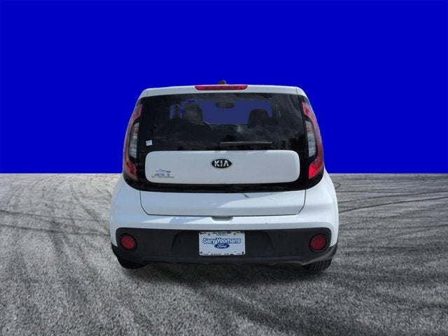 2017 Kia Soul Base