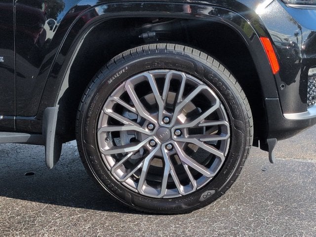 2022 Jeep Grand Cherokee L Summit Reserve
