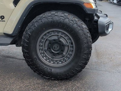 2022 Jeep Gladiator Overland