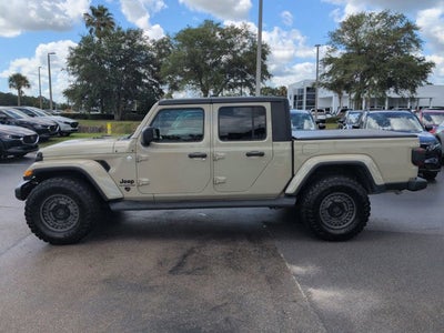2022 Jeep Gladiator Overland