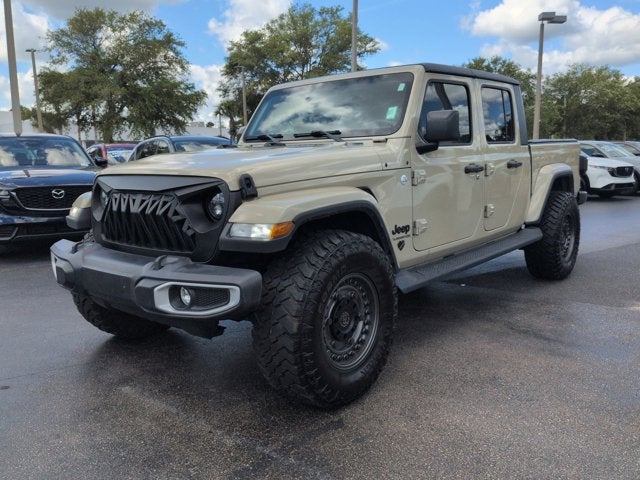2022 Jeep Gladiator Overland