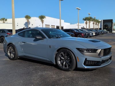 2025 Ford Mustang Dark Horse