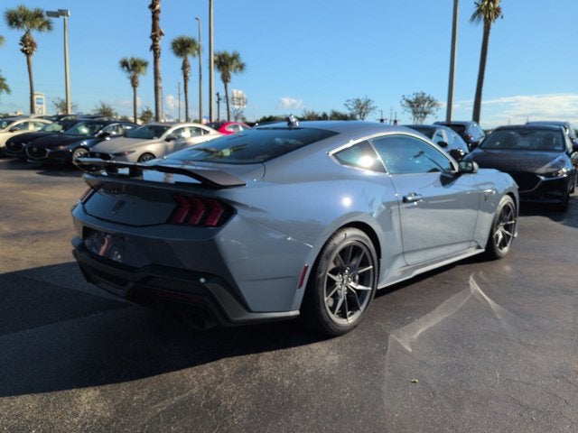 2025 Ford Mustang Dark Horse