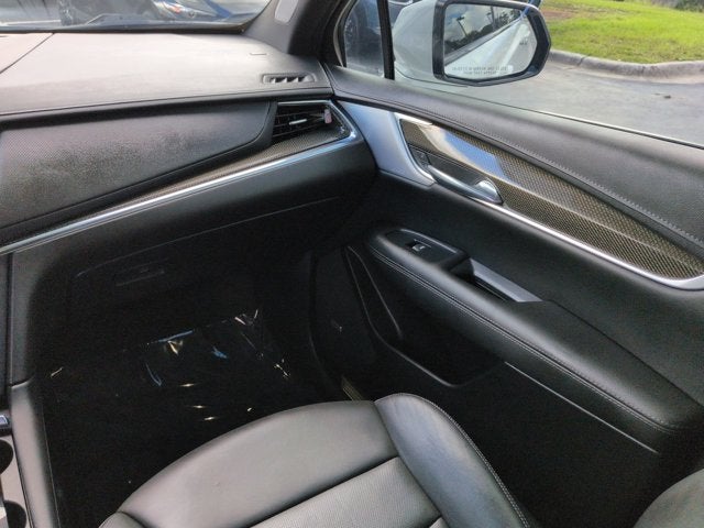 2022 Cadillac XT5 AWD Sport