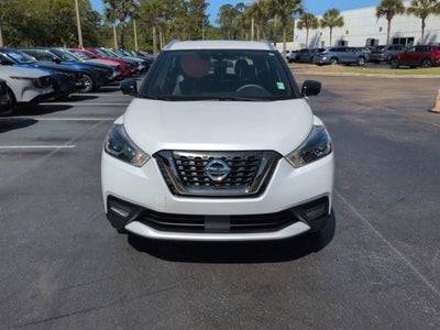 2020 Nissan Kicks SR