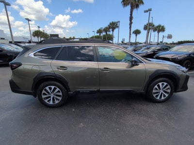 2025 Subaru Outback Premium