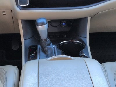 2014 Toyota Highlander Limited Platinum
