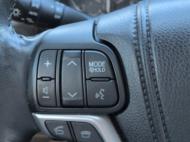 2014 Toyota Highlander Limited Platinum