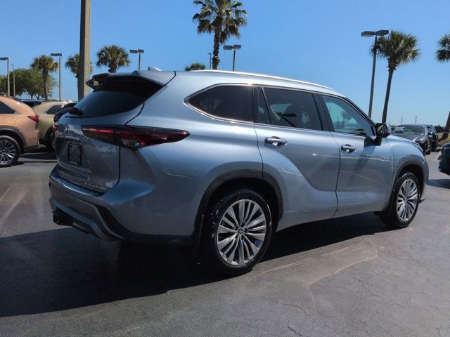 2024 Toyota Highlander Platinum