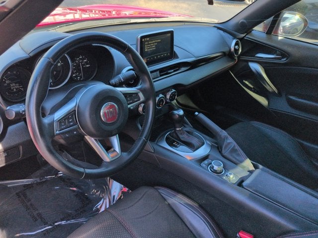 2019 FIAT 124 Spider Urbana Edition