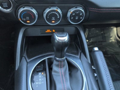 2019 FIAT 124 Spider Urbana Edition