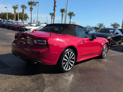 2019 FIAT 124 Spider Urbana Edition
