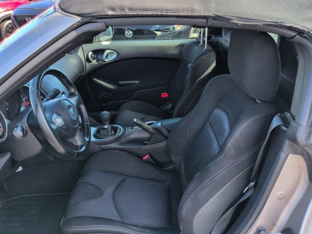 2010 Nissan 370Z Base