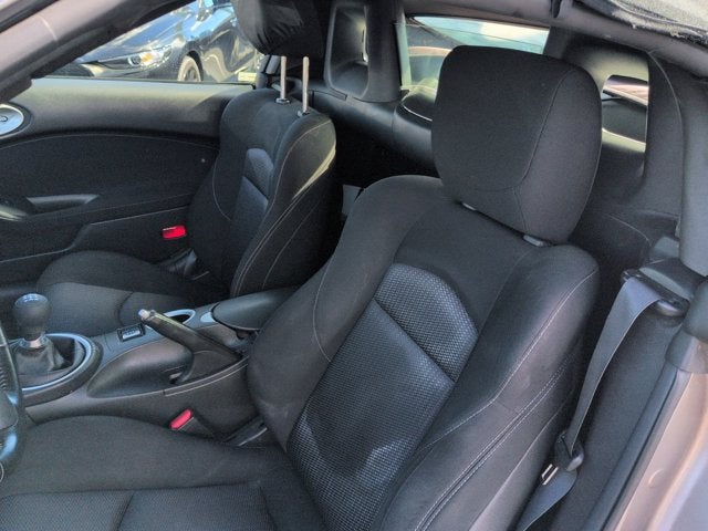 2010 Nissan 370Z Base