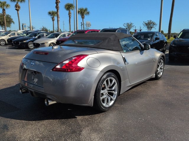 2010 Nissan 370Z Base
