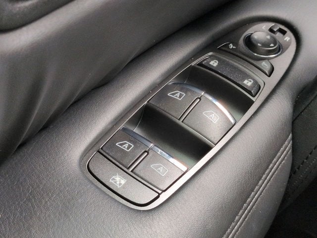 2022 Nissan Armada SV
