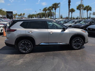 2024 Nissan Rogue Platinum