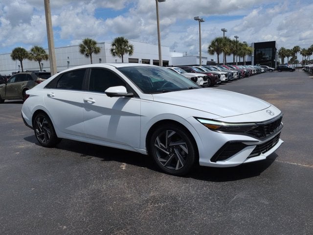 2024 Hyundai Elantra Limited