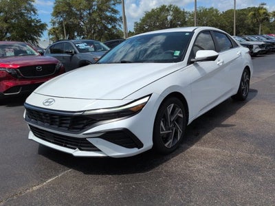2024 Hyundai Elantra Limited