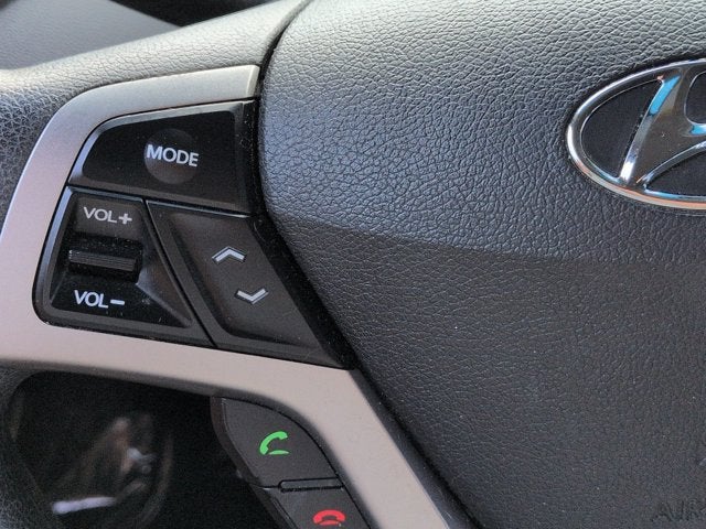 2016 Hyundai Veloster Base