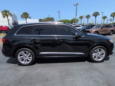 2022 Audi Q7 Premium Plus