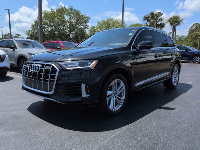 2022 Audi Q7 Premium Plus