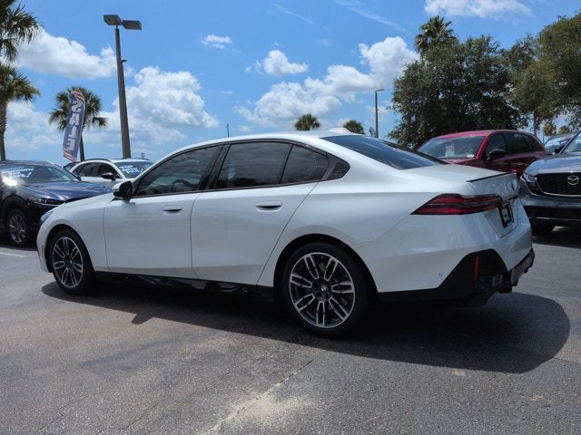 2024 BMW 5 Series 530i