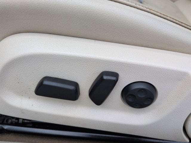 2013 Volkswagen Eos Executive