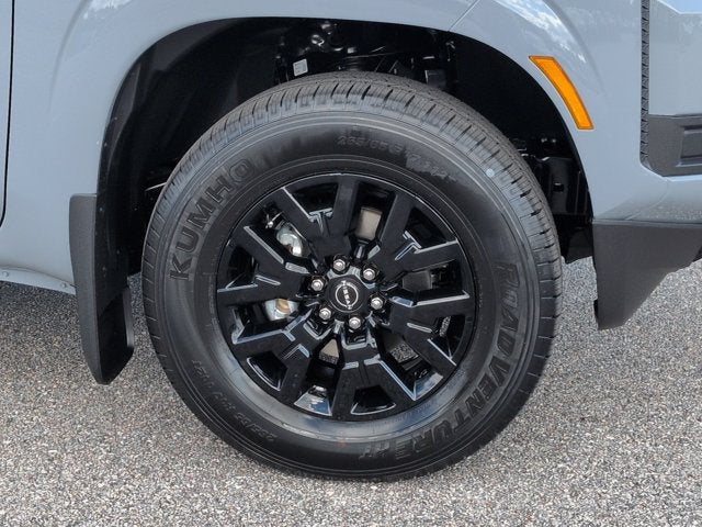 2027 Nissan Frontier SV