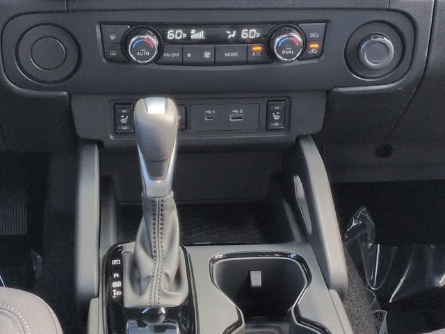 2027 Nissan Frontier SV