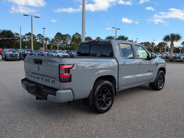 2027 Nissan Frontier SV