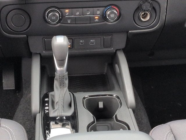 2027 Nissan Frontier SV