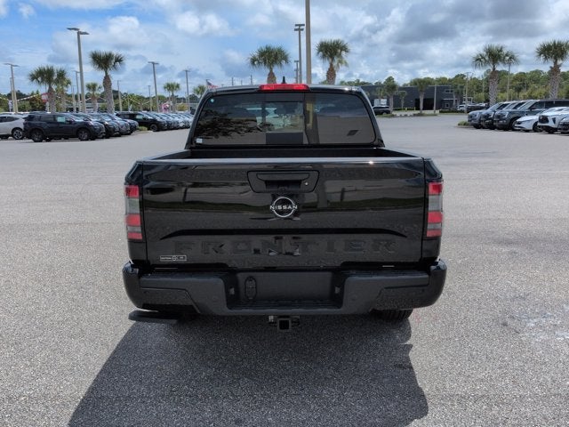 2027 Nissan Frontier SV