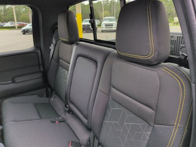 2027 Nissan Frontier SV