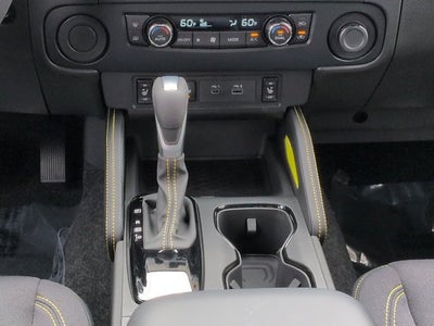 2027 Nissan Frontier SV