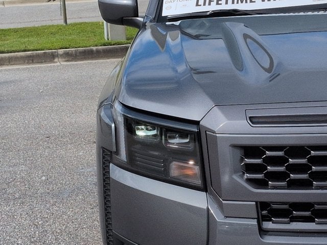 2027 Nissan Frontier SV