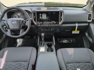 2027 Nissan Frontier SV