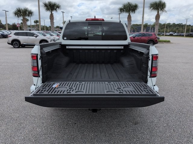 2027 Nissan Frontier SV