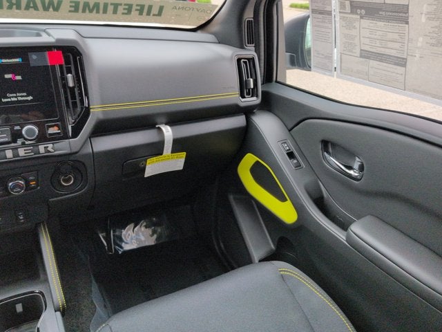 2027 Nissan Frontier SV