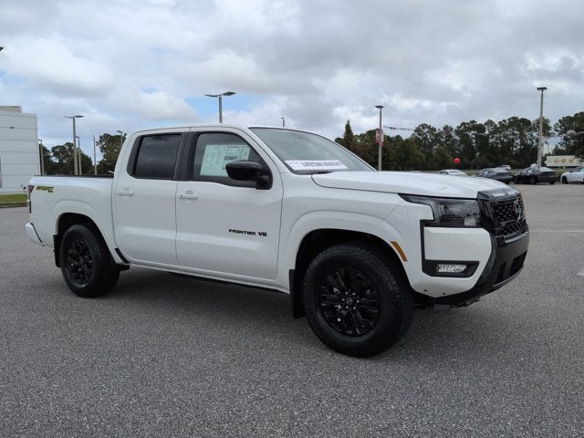 2027 Nissan Frontier SV