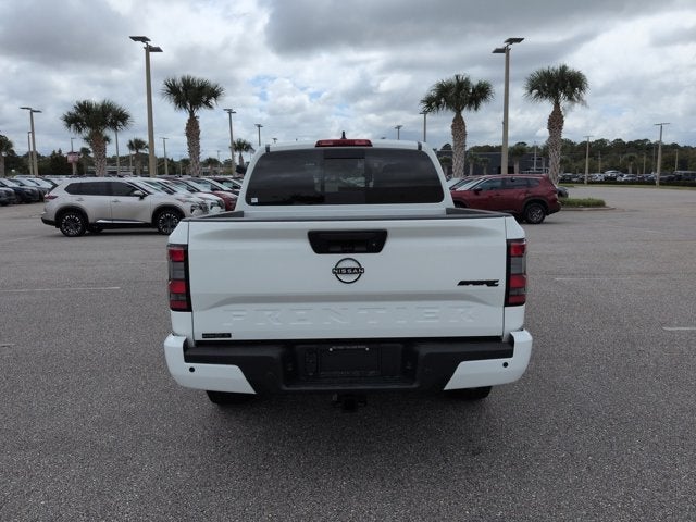 2027 Nissan Frontier SV