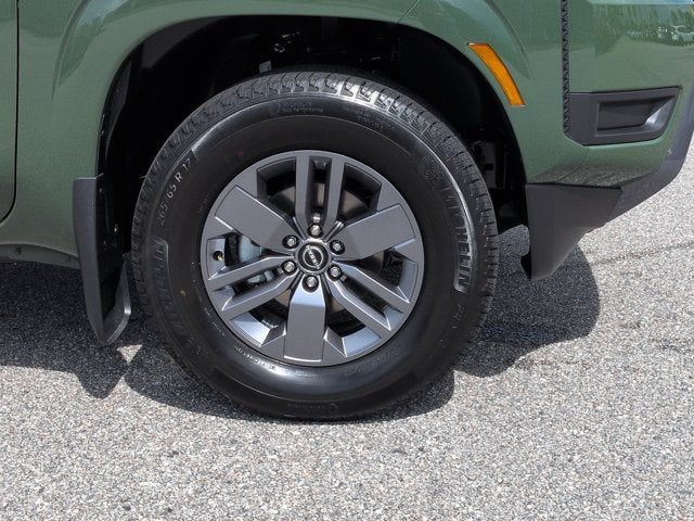 2027 Nissan Frontier SV